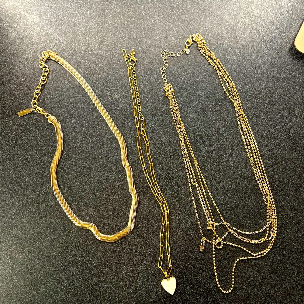 Gold necklaces | Heart Pendant | Multi-Beaded | Solid